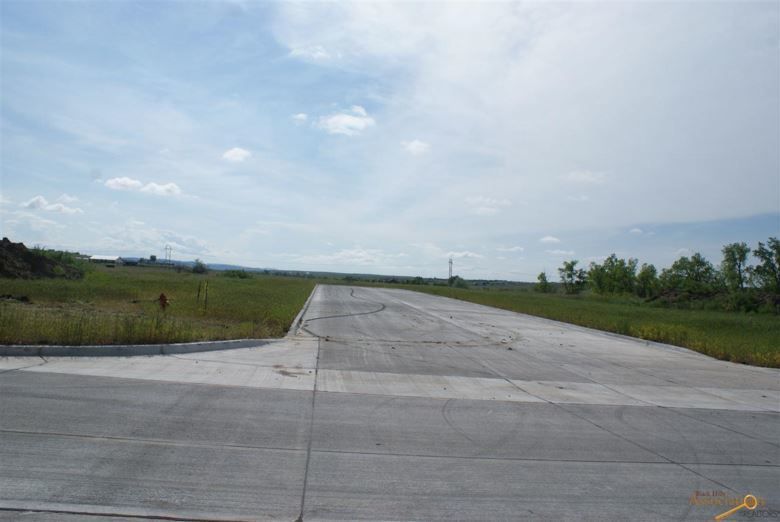 Lot 5 Cowboy Ln, Belle Fourche, SD 57717